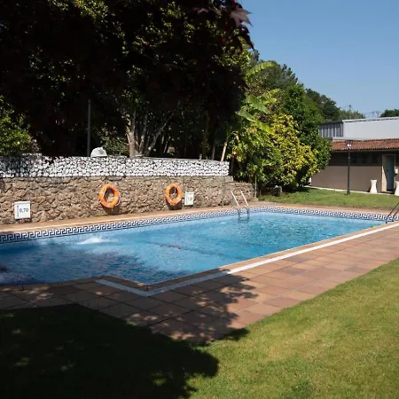 Pazo De Adran 4* Milladoiro