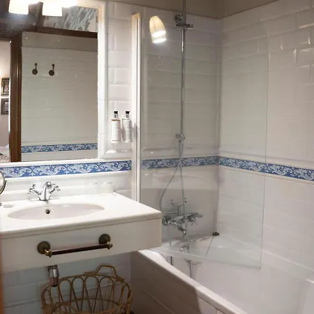 Snoe Pazo De Adran Hotel