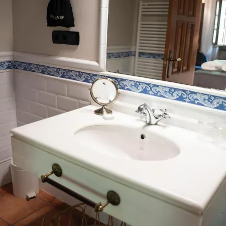 Snoe Pazo De Adran 4* 米拉多罗