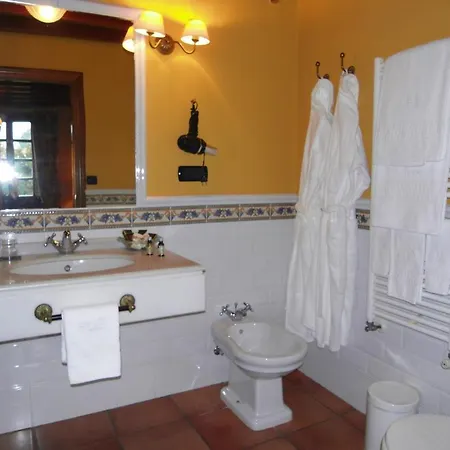 Pazo De Adran 4*